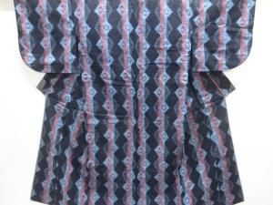 アンティーク　木綿本場久留米絣　縞に幾何学模様着物